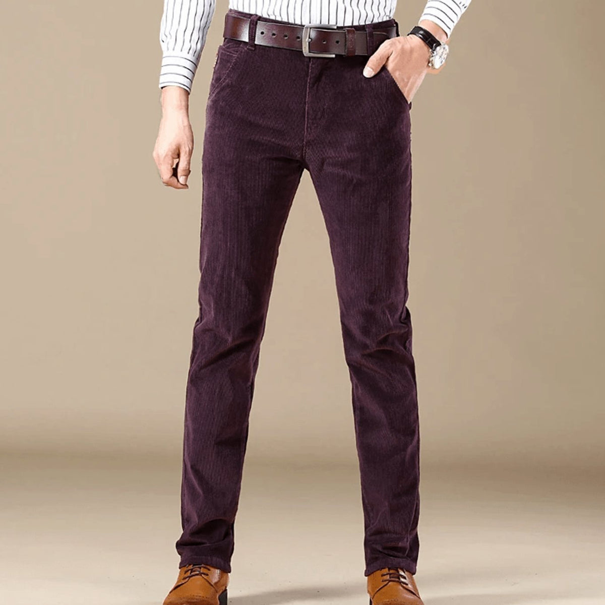 Cordhose mit schmalem Schnitt und geradem Bein für Herren - Violett