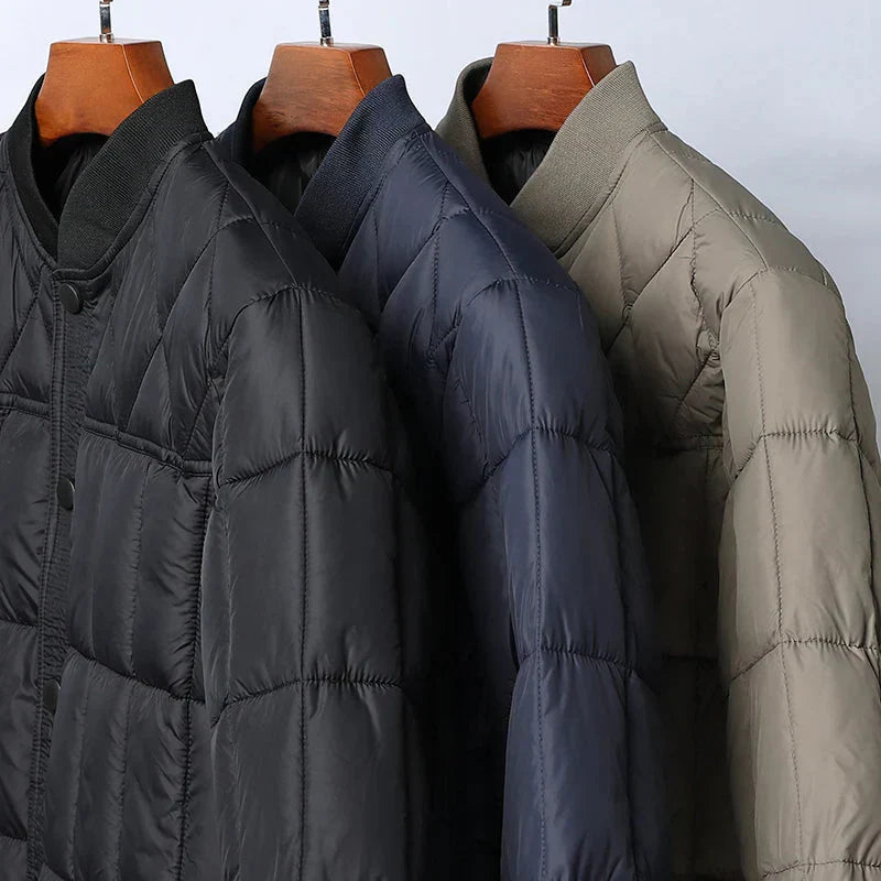 Daunenjacke mit Knopfverschluss und Vordertaschen für Herren