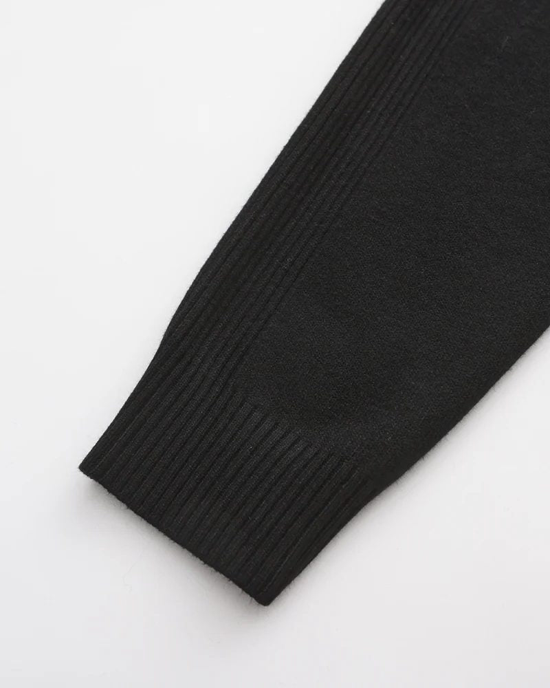 Fine-Knit Roll-Neck Jumper with Ribbed Cuffs - Black