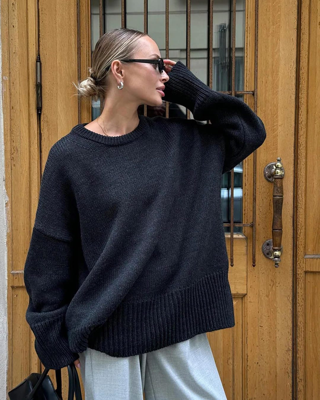Oversized Crew-Neck Ribbed Jumper - Black