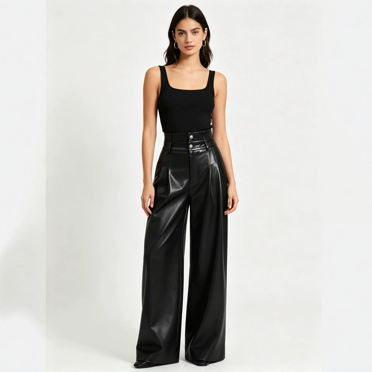 Lederhose aus Kunstleder mit hohem Bund und weitem Bein für Damen