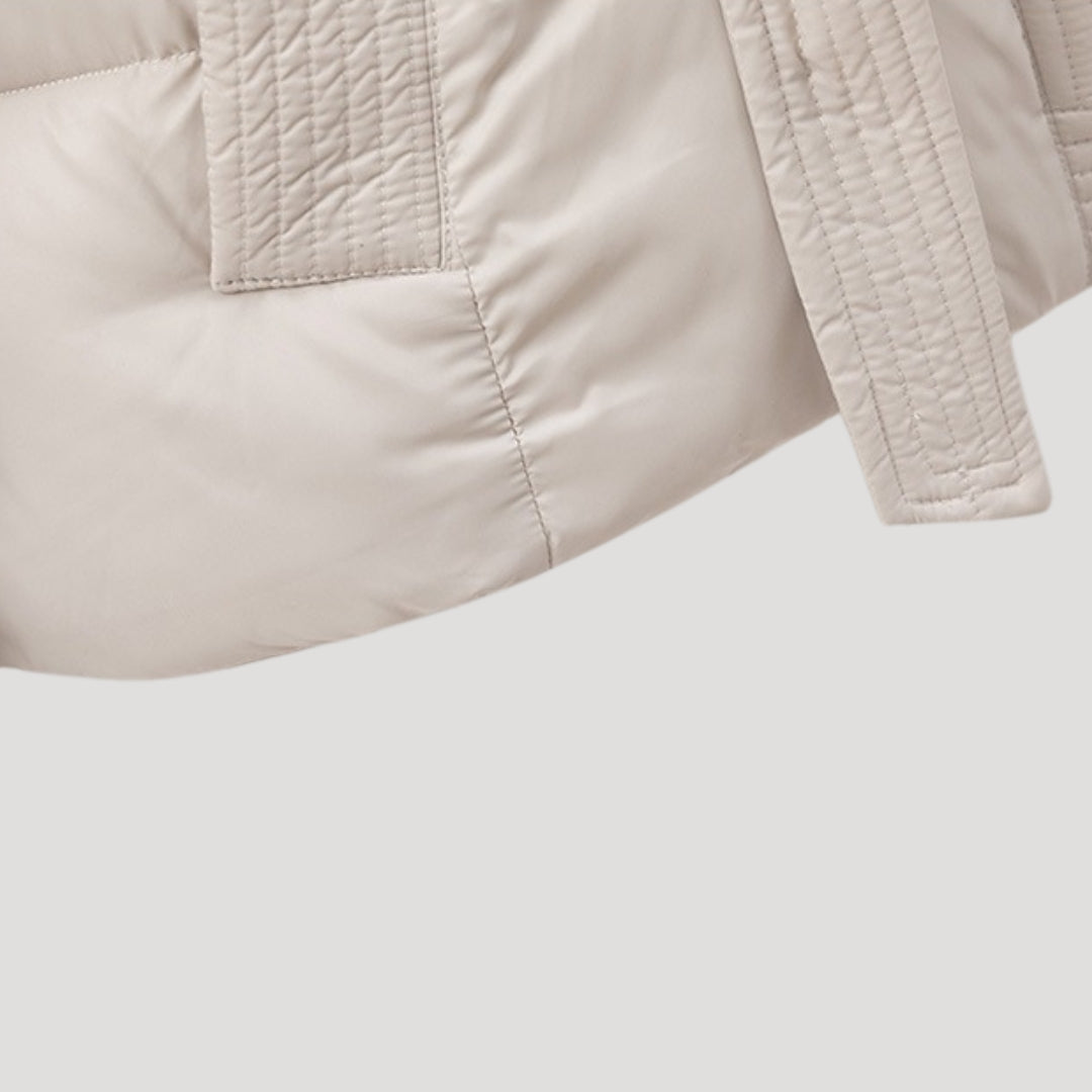 Pufferjacke mit Kapuze und Taillengürtel für Damen