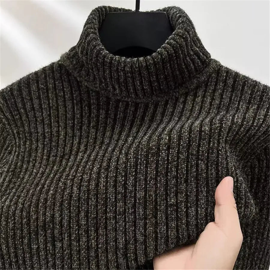Rollkragenpullover mit Rippstrick, schmal geschnitten für Herren