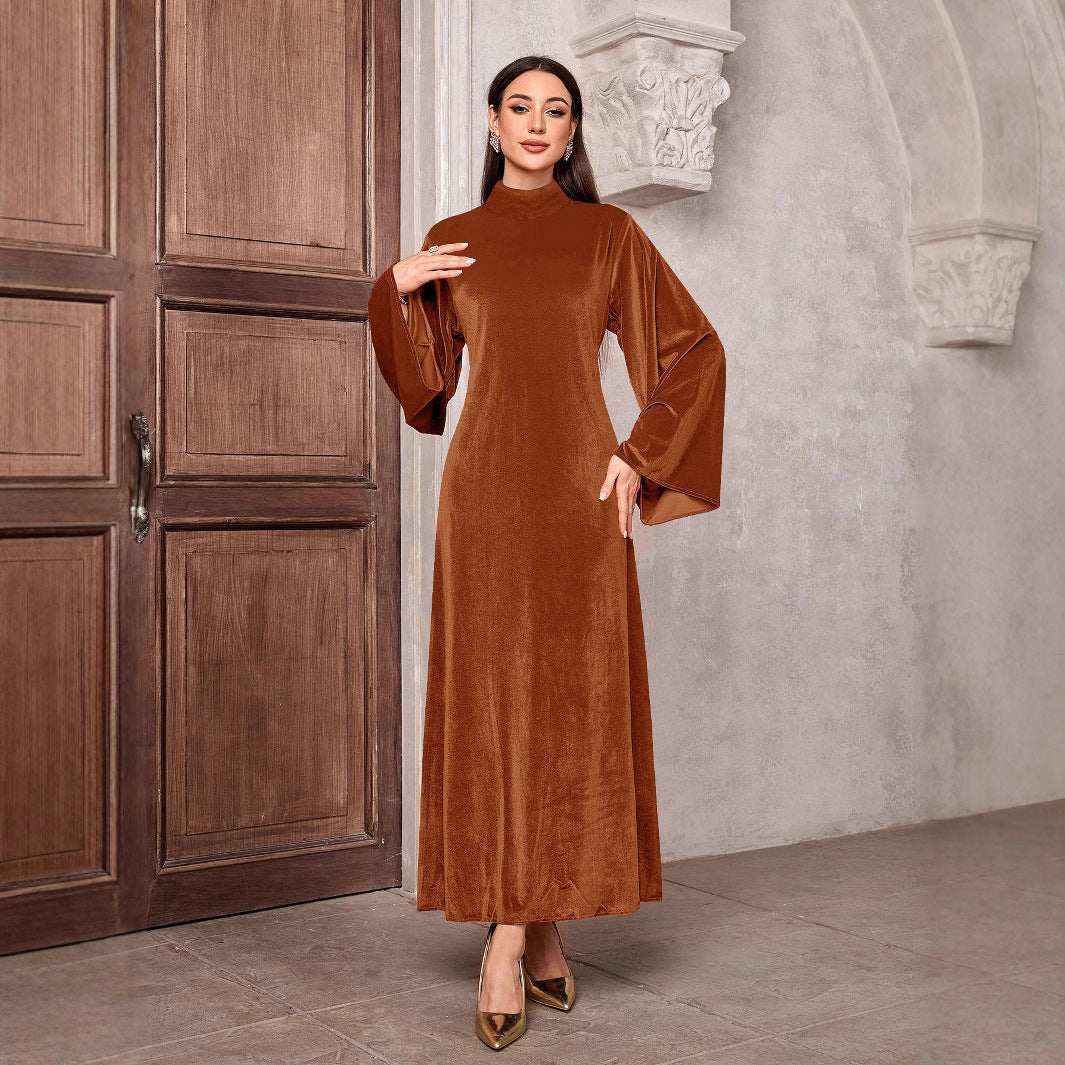 Samtkleid mit Stehkragen und Glockenärmeln für Damen