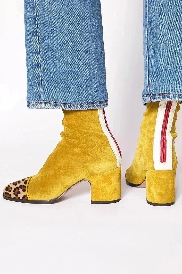 Stiefel knöchelhoch aus Veloursleder mit Blockabsatz für Damen - Gelb