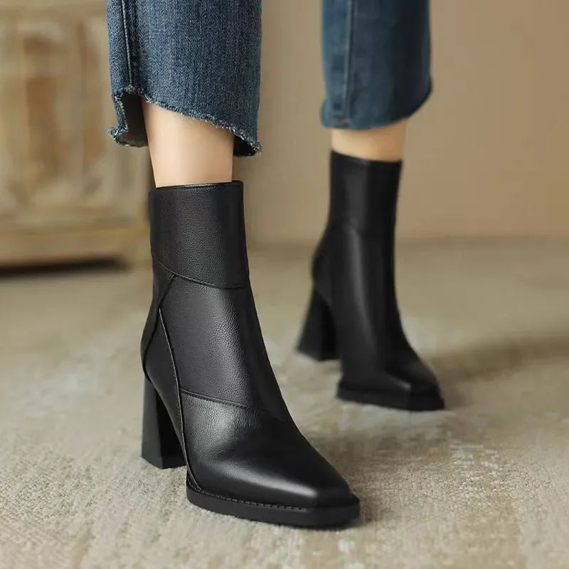 Stiefeletten aus Leder mit Blockabsatz für Damen