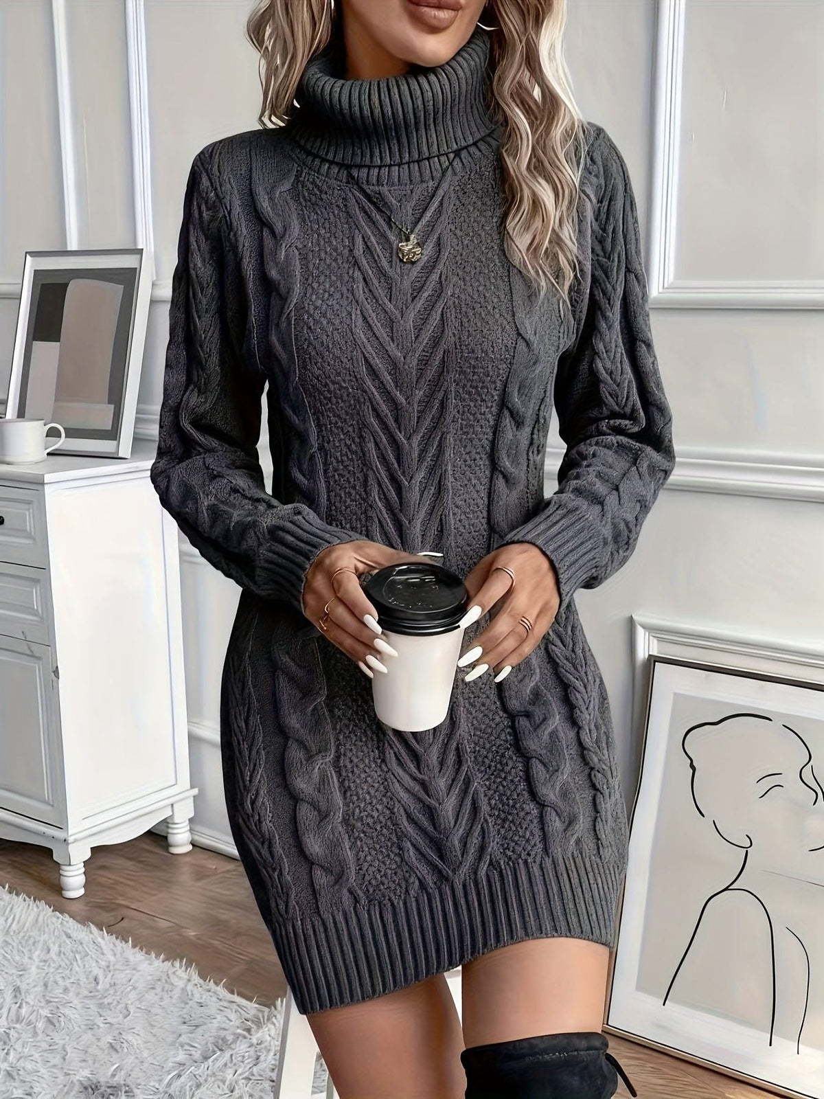 Strickkleid mit Zopfmuster und Rollkragen für Damen - Grau
