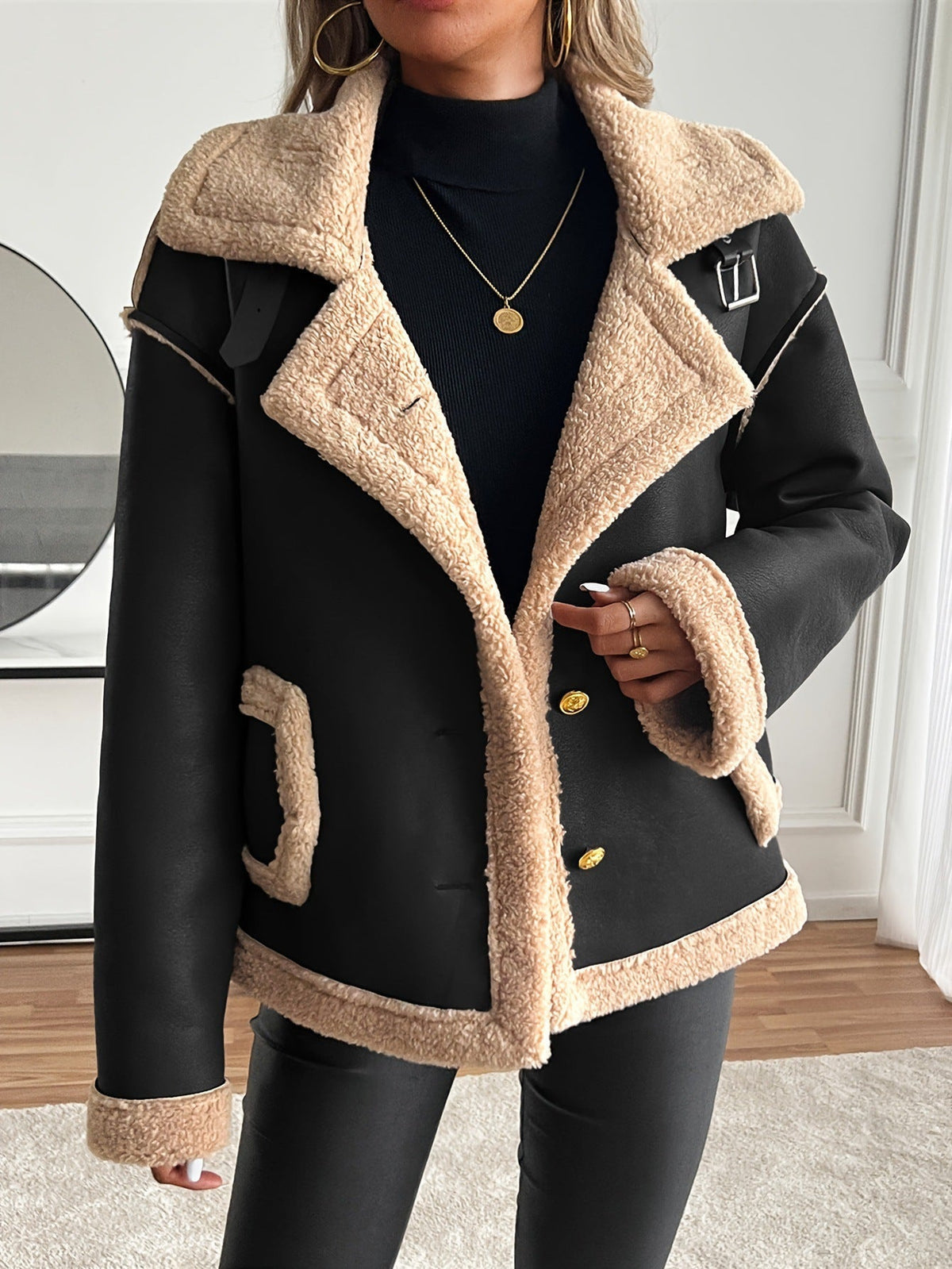 Teddyjacke mit Knopfleiste und Seitentaschen für Damen