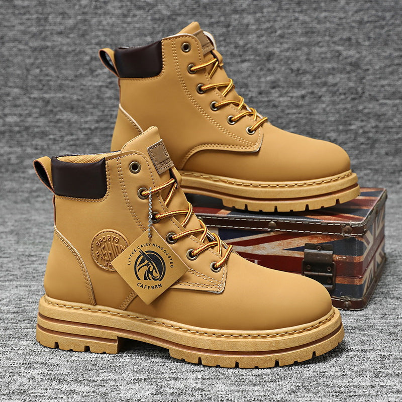 Boots mit Schnürung und dicker Profilsohle für Herren