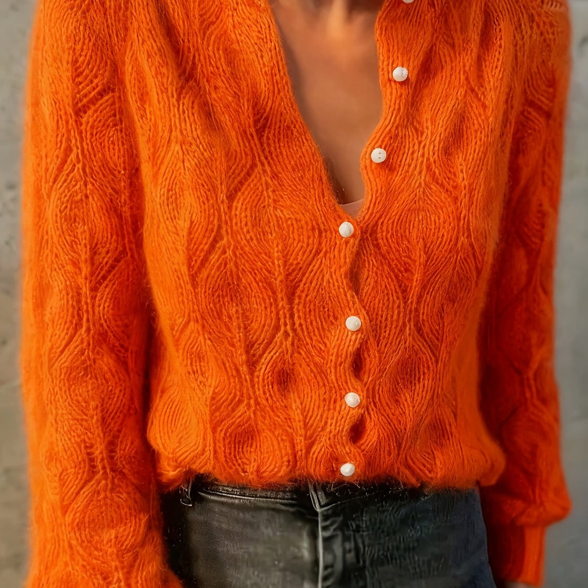 Cardigan mit Wellenmuster und Perlenknöpfen für Damen