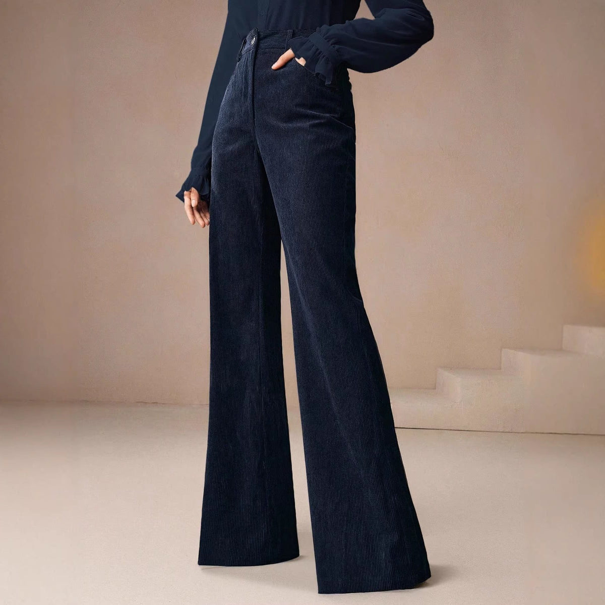 Cordhose mit hohem Bund und weitem Bein für Damen