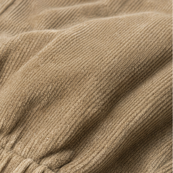 Cordhose mit Ballonbein und Zierknöpfen für Damen
