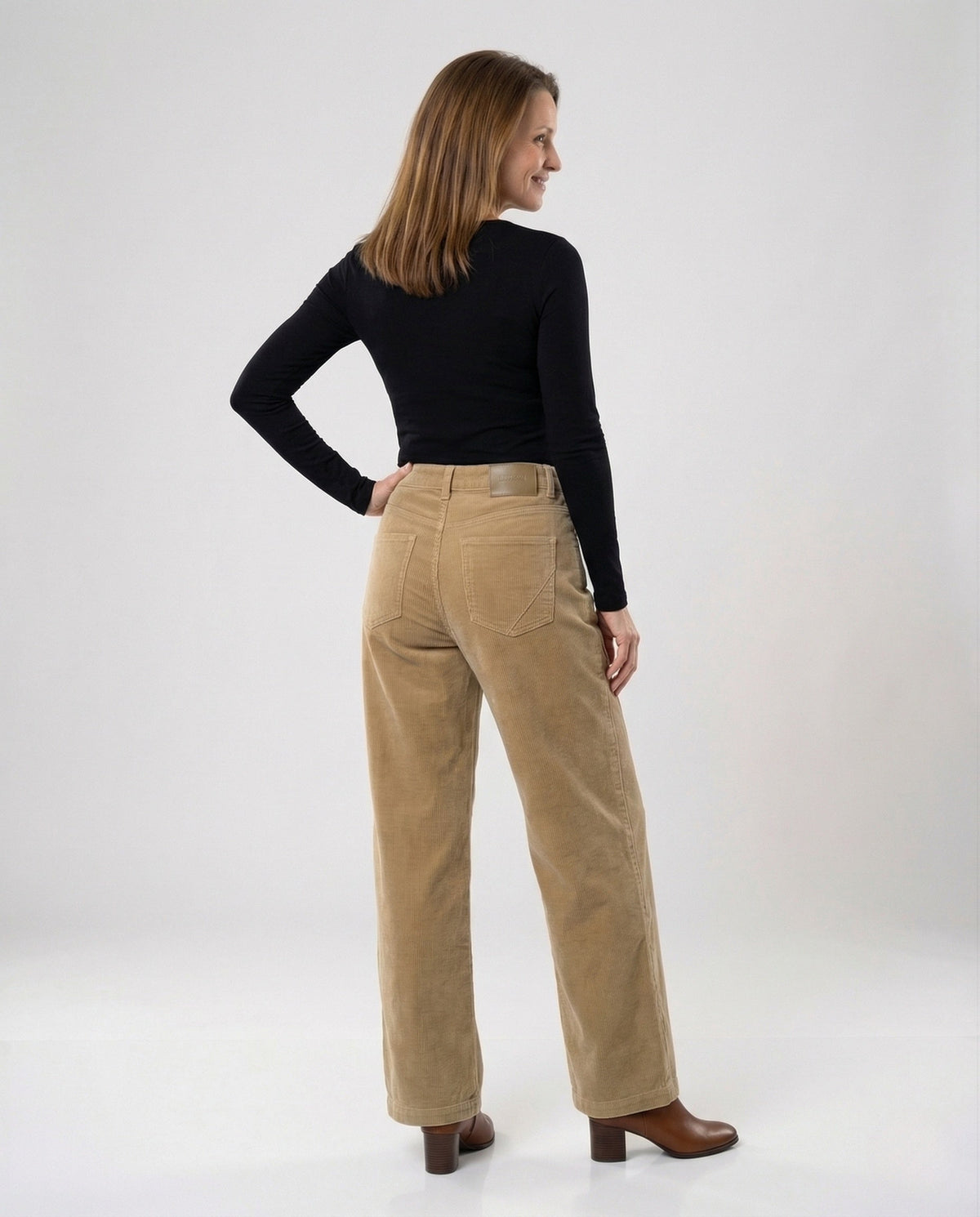 Cordhose mit weitem Bein und hohem Bund für Damen