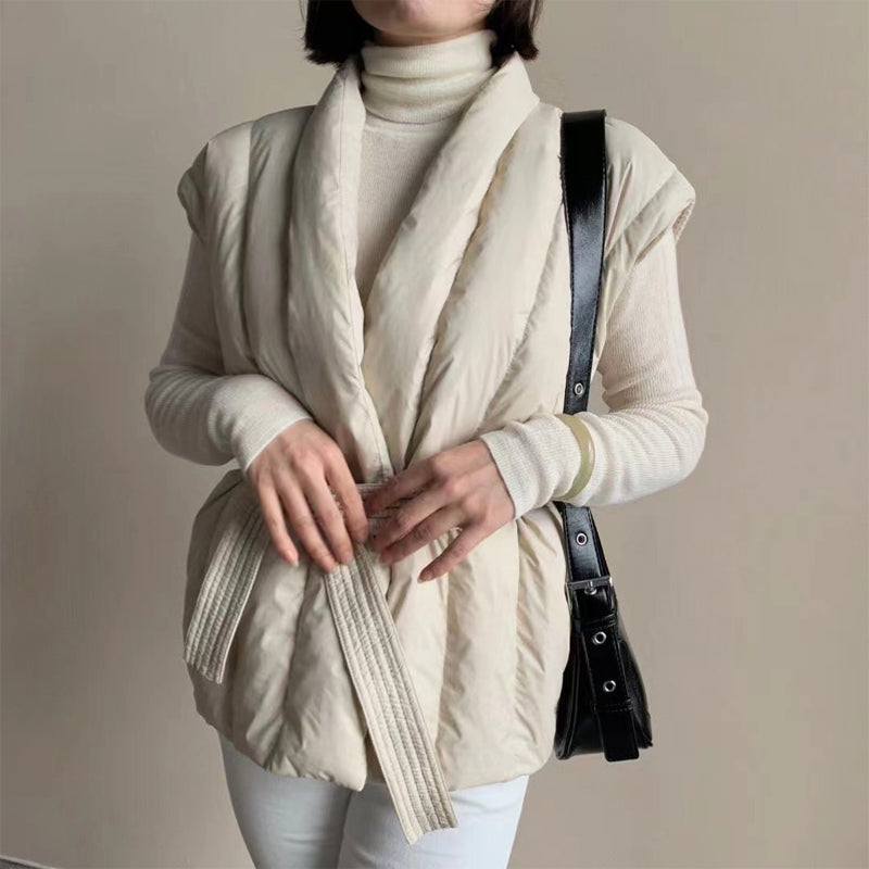 Daunenweste mit Wickeloptik und Gürtel für Damen