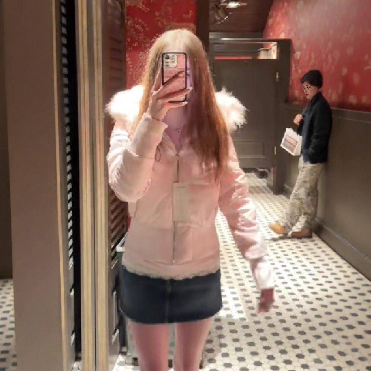 Cropped Hooded Puffer Jacket with Plush Collar - Pink