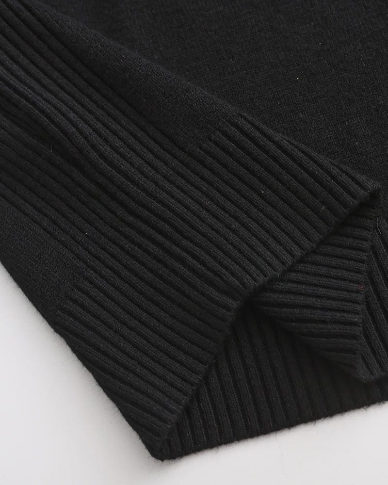 Fine-Knit Roll-Neck Jumper with Ribbed Cuffs - Black