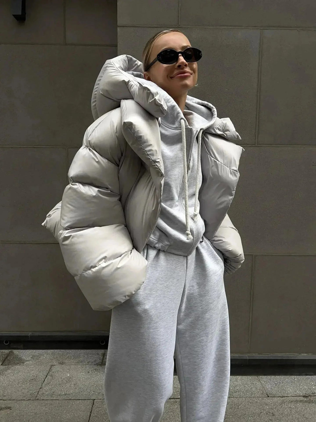 Pufferjacke mit Stehkragen und weitem Schnitt für Damen