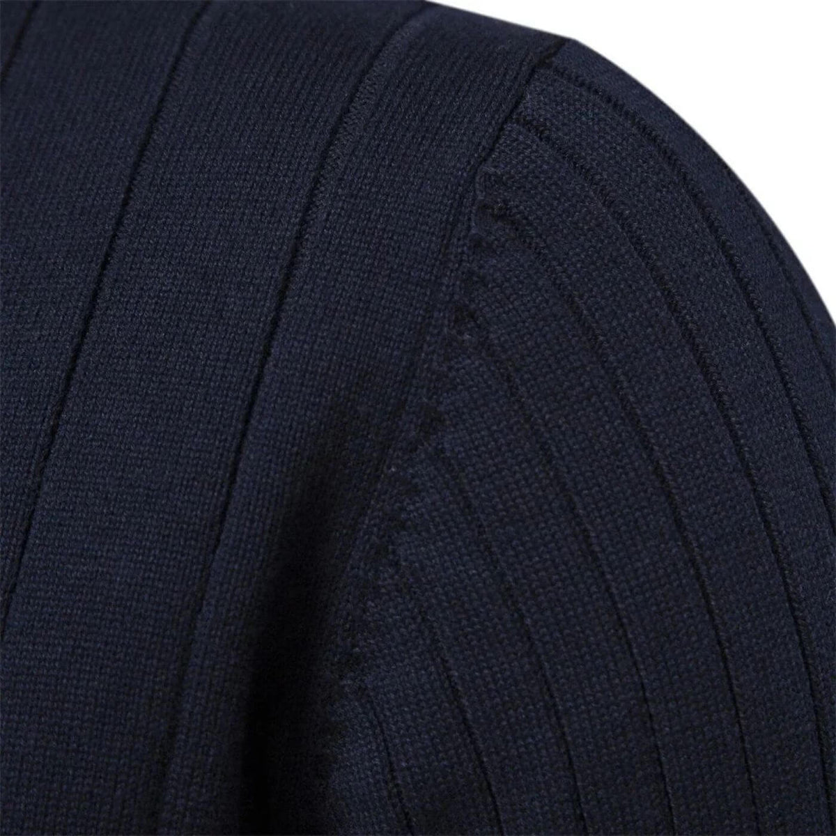 Pullover mit feiner Textur und strukturierter Passform für Herren