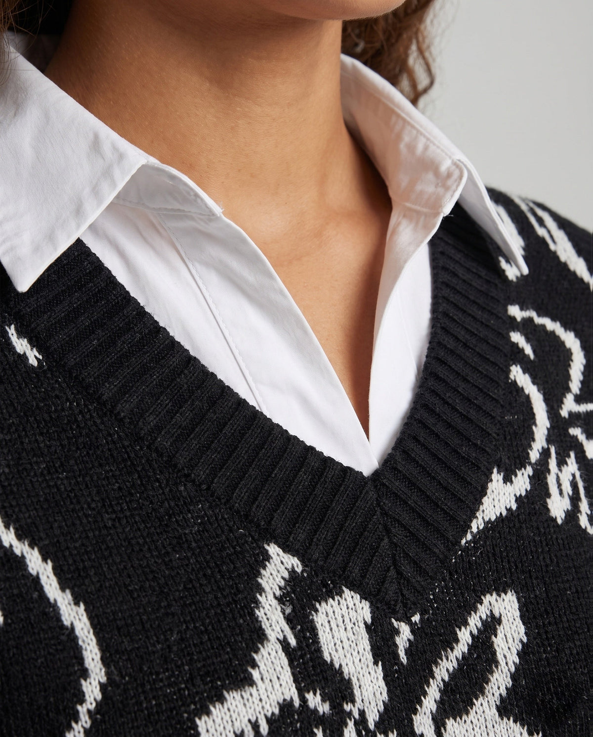 Pullunder mit V-Ausschnitt und Jacquardmuster für Damen