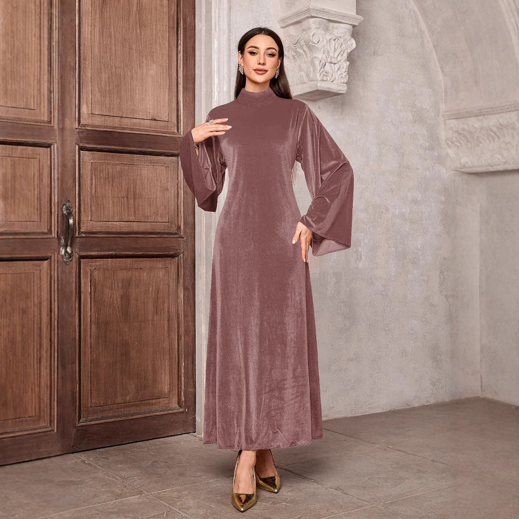 Samtkleid mit Stehkragen und Glockenärmeln für Damen