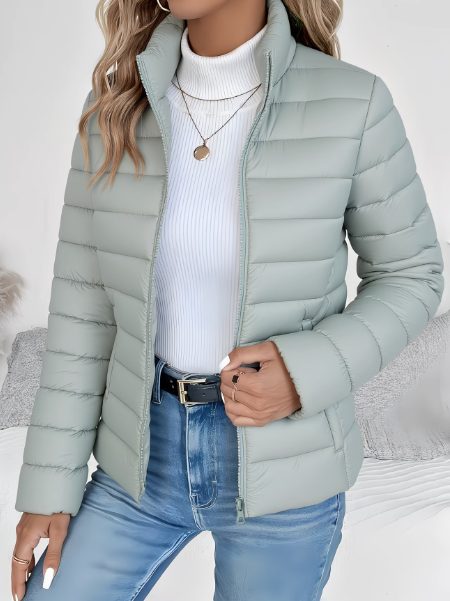 Steppjacke mit schmalem Schnitt und hohem Kragen für Damen