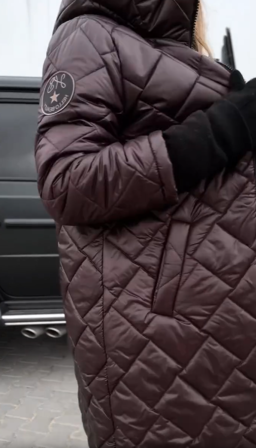 Steppmantel mit Kapuze und hohem Kragen für Damen