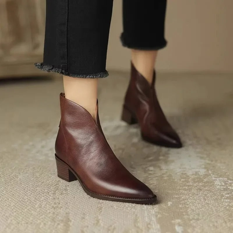 Stiefeletten mit spitzer Zehenform und Blockabsatz für Damen