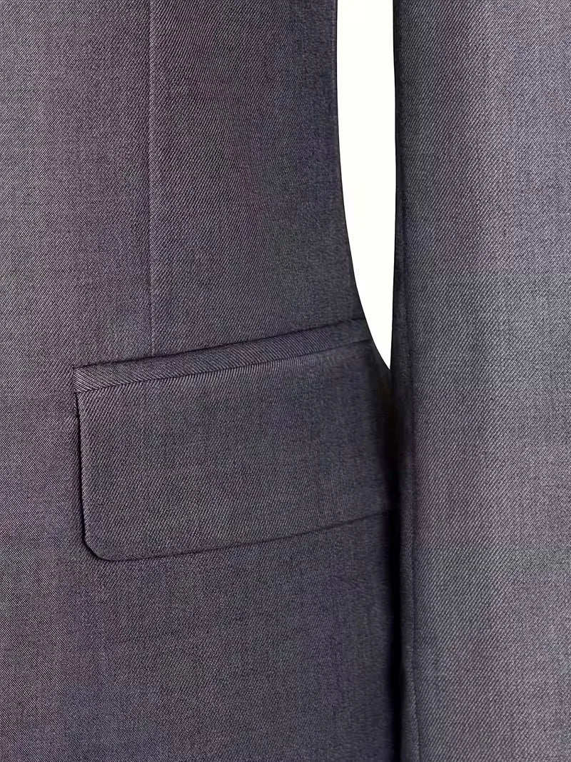 Notch-Lapel Three-Piece Suit with Pointed Waistcoat - Grey