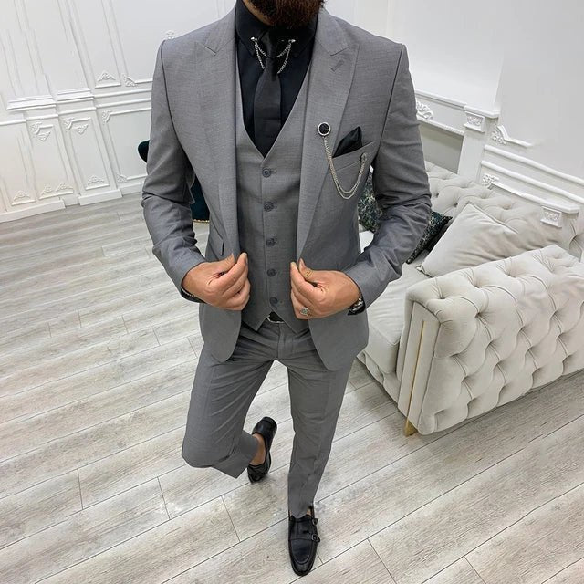 Three-Piece Suit with Contrast-Trim Notch Lapels - Grey