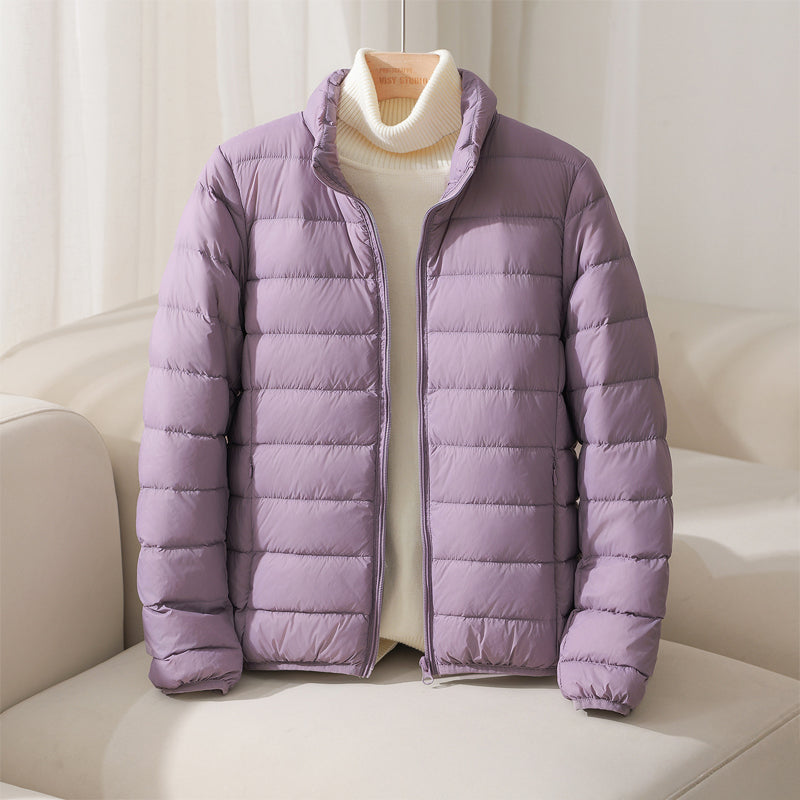 Pufferjacke Damen leicht und wärmend, hüftlang mit Stehkragen - Lavendel